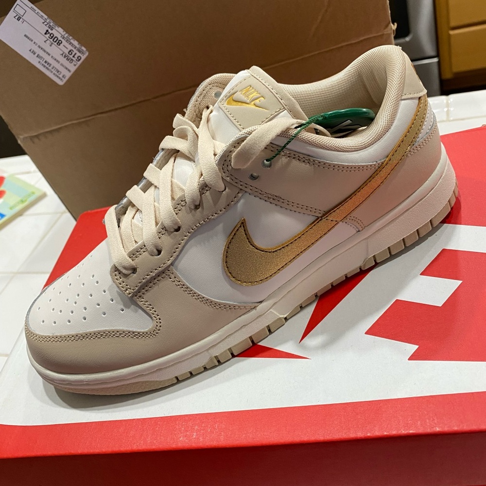 Nike women’s Dunks Phantom Metallic Gold